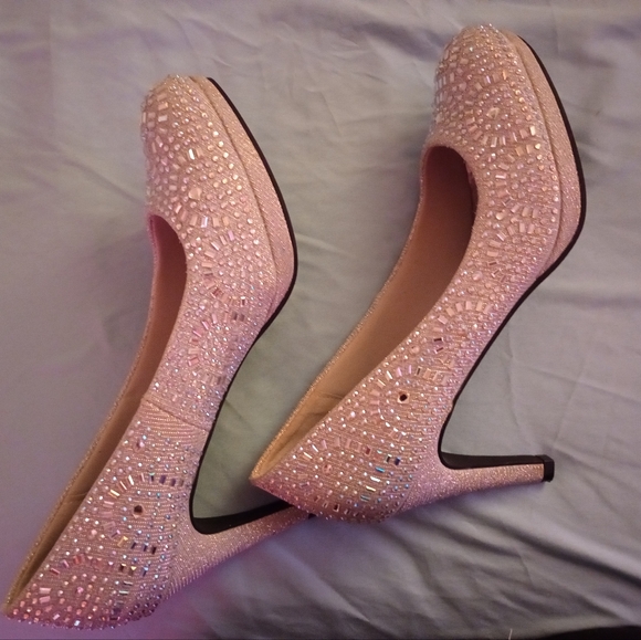 Silver slipper dress shoes - Picture 2 of 3